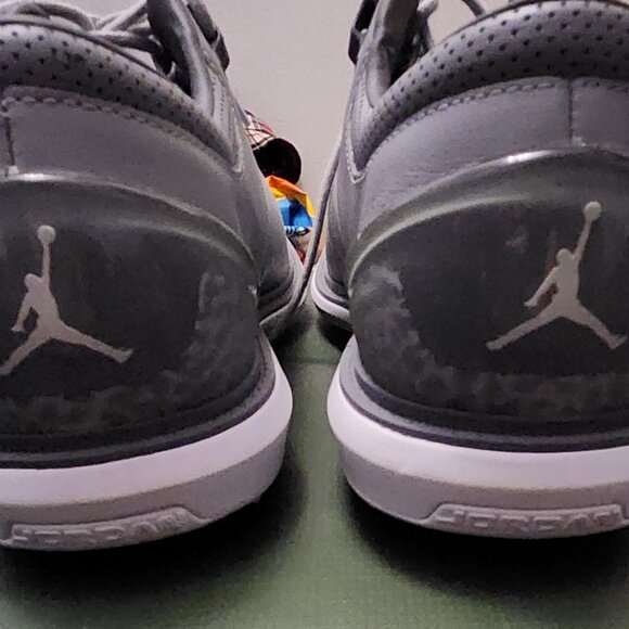 Men\'s Jordan AD4 golf shoes